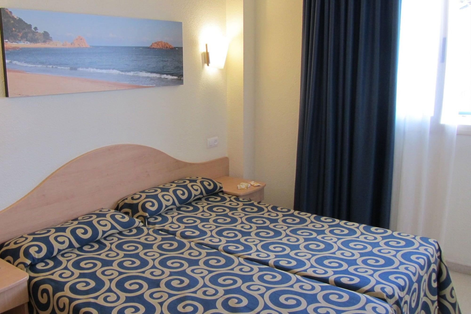Htop Royal Sun Suites #Htopfun Santa Susanna Eksteriør billede
