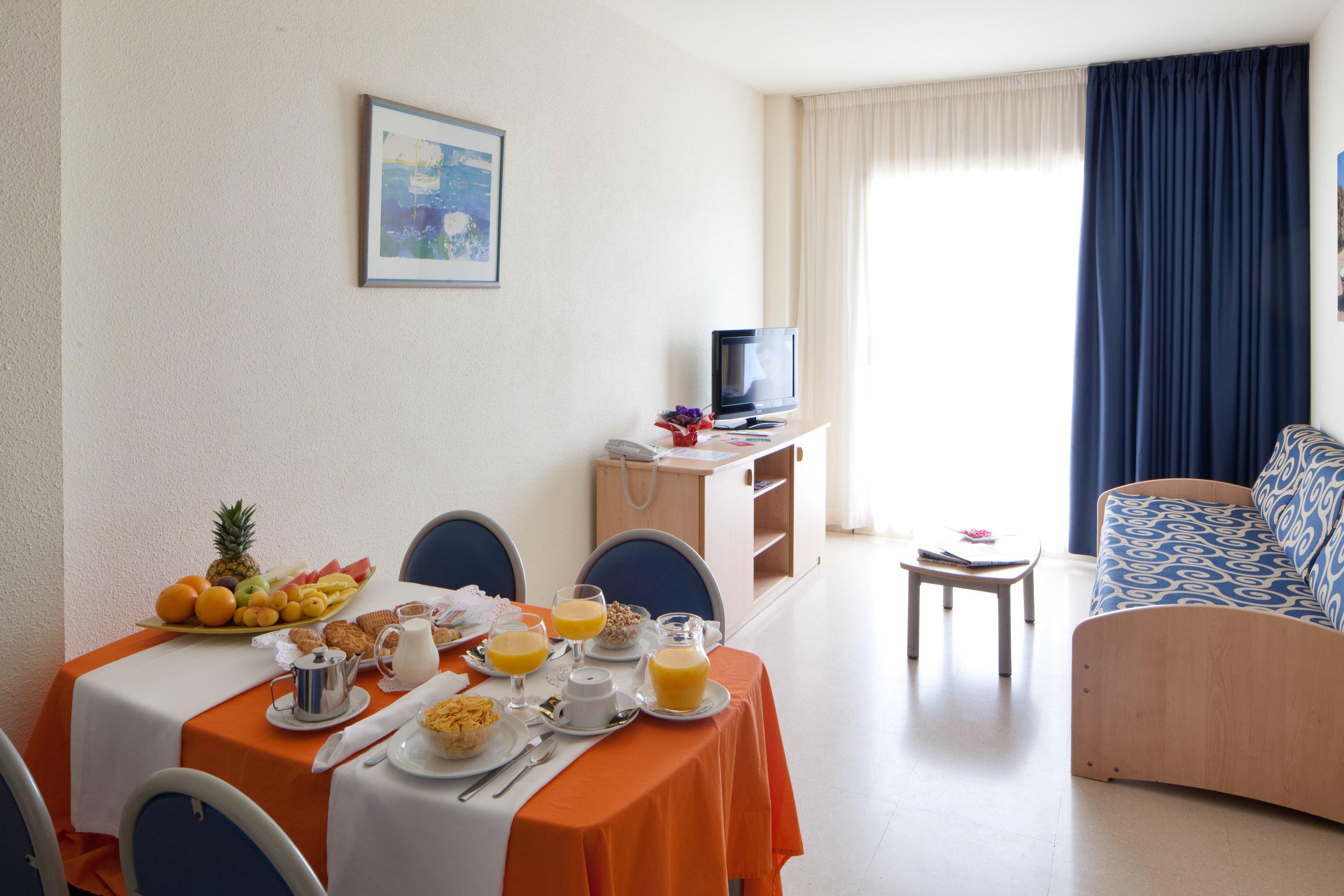 Htop Royal Sun Suites #Htopfun Santa Susanna Eksteriør billede