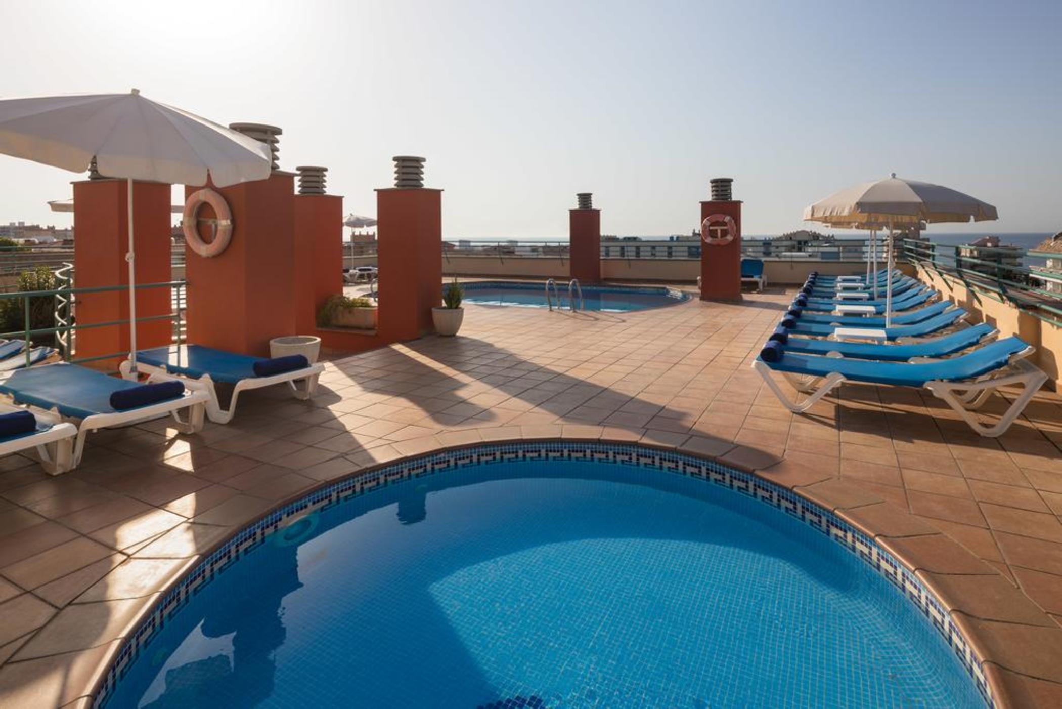Htop Royal Sun Suites #Htopfun Santa Susanna Eksteriør billede